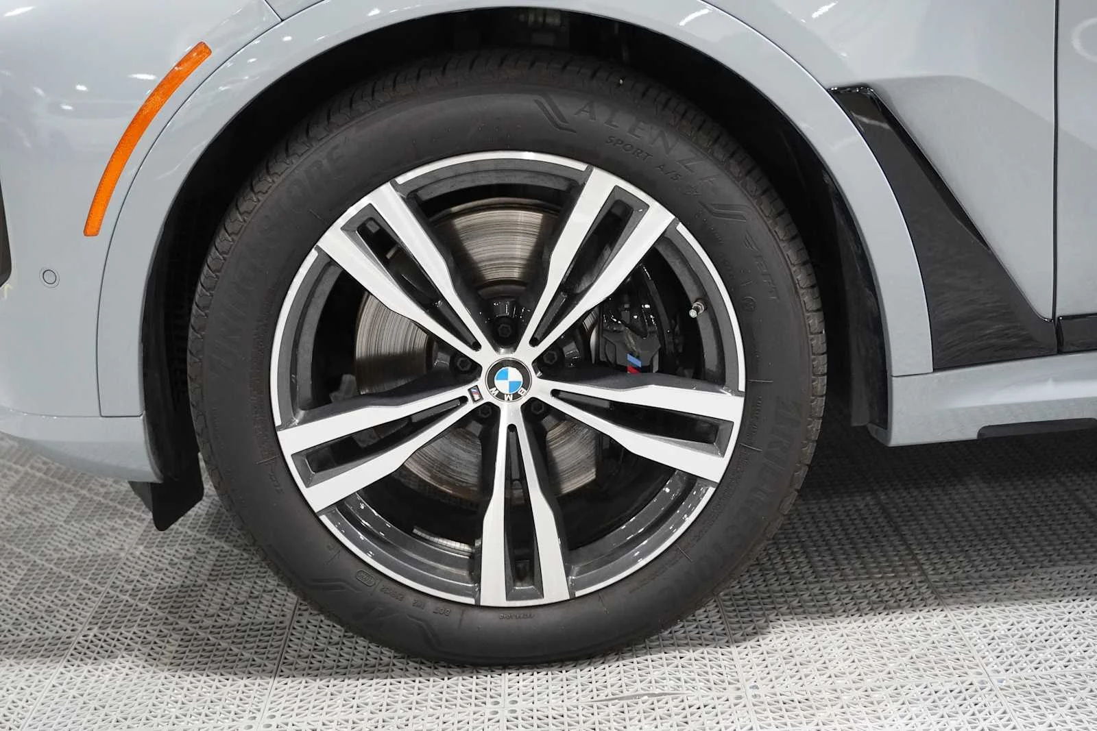 Used 2026 Brooklyn Grey Metallic BMW M60i image 8
