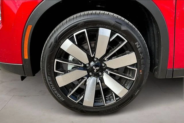 New 2026 Red Mitsubishi SE 1.5T 2WD image 13