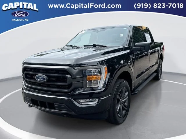 Used 2023 Black Ford XLT image 1