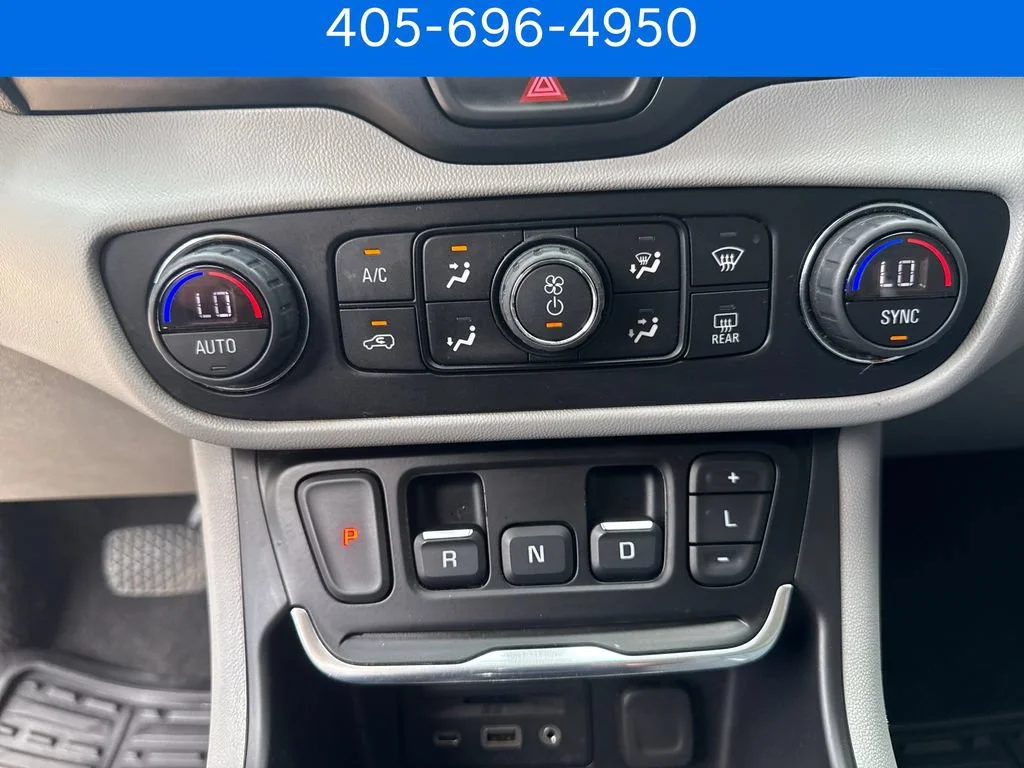 Pre-Owned 2021 GMC Terrain SLT