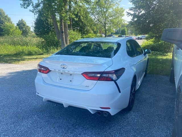 Used 2023 White Toyota SE image 5