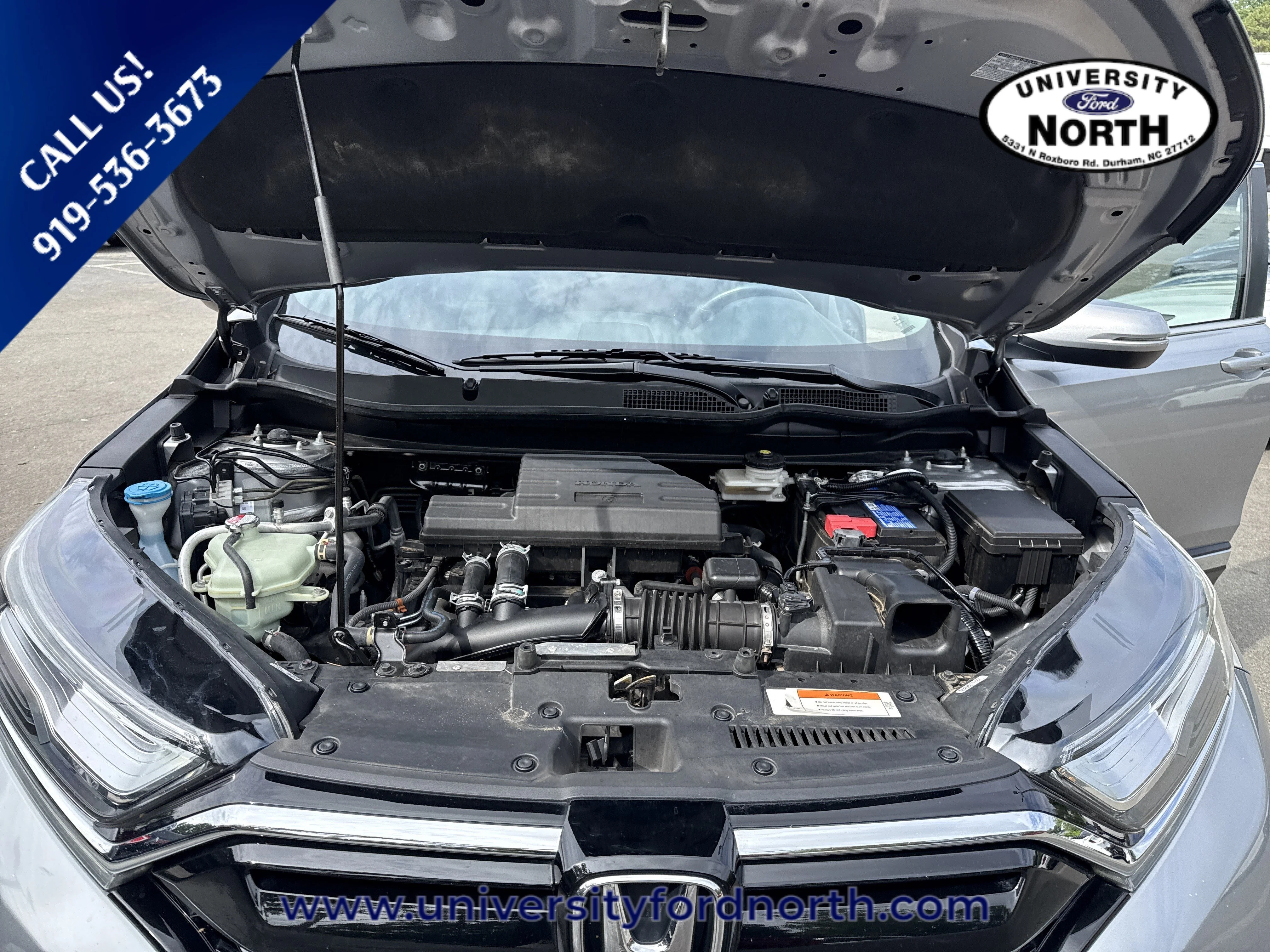 Used 2022 Lunar Silver Metallic Honda Touring image 10