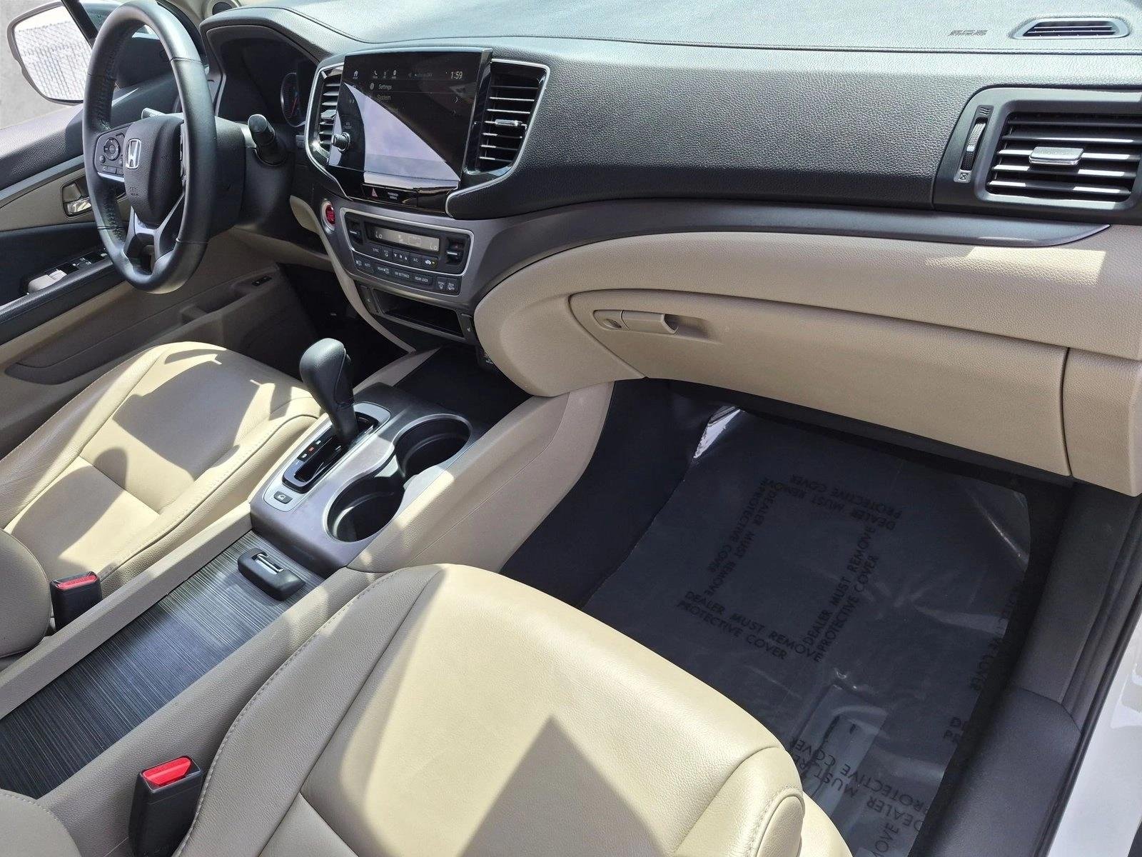 Used 2019 White Diamond Pearl Honda EX-L image 21