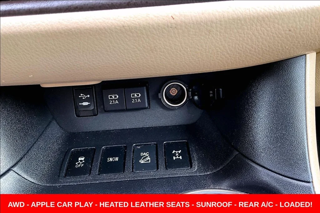 Used 2019 Red Toyota XLE image 20