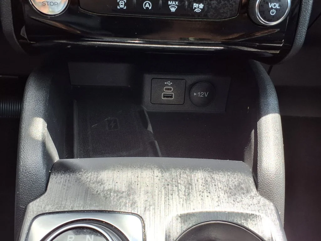 Used 2025 Red Ford Platinum image 36