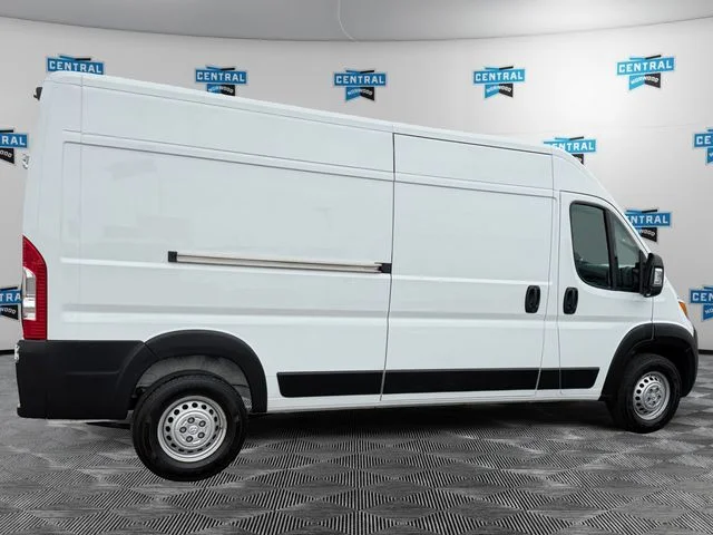 Used 2026 White Ram High Roof image 6