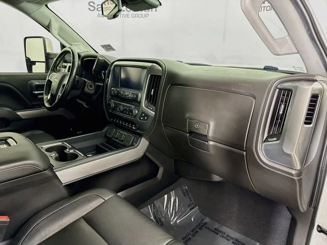Used 2019 White Chevrolet LTZ image 29