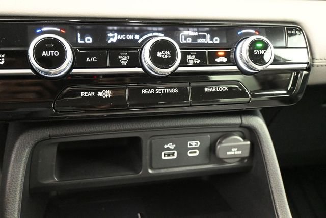 2025 Honda Pilot EX-L - Photo 11