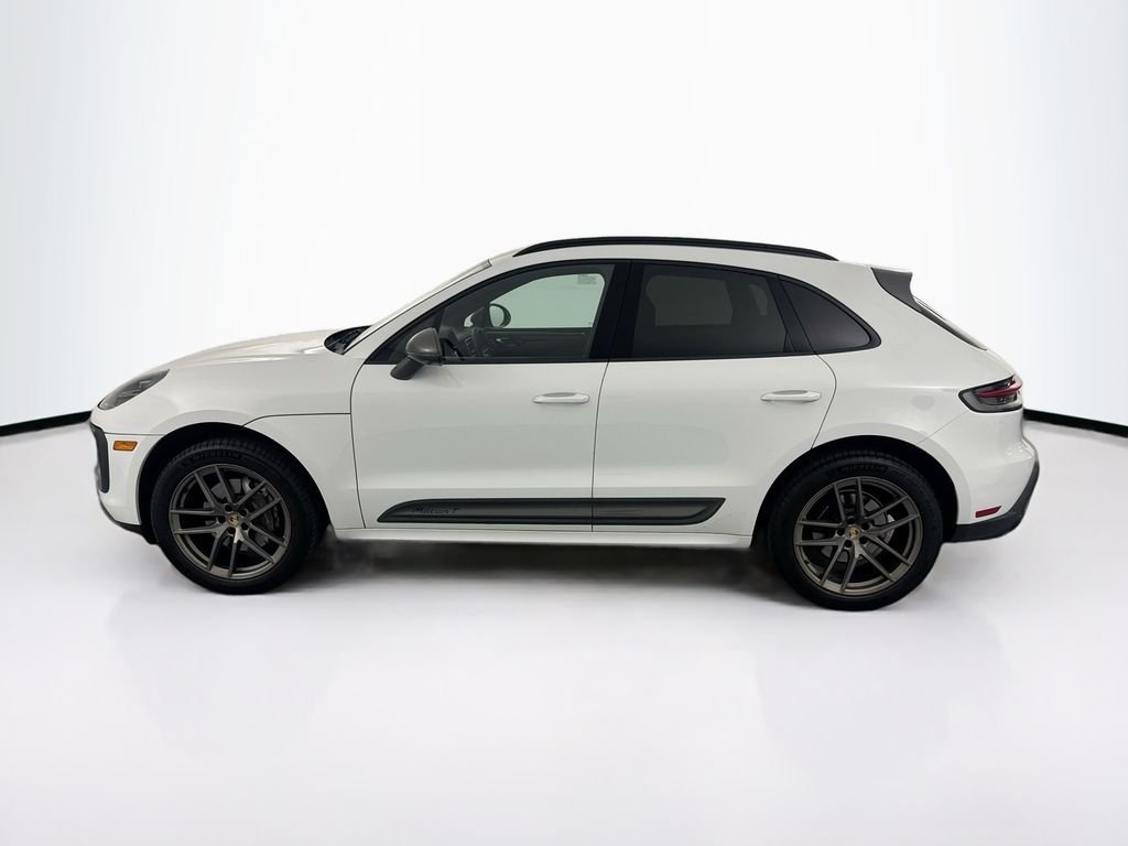 Used 2023 White Porsche T image 8