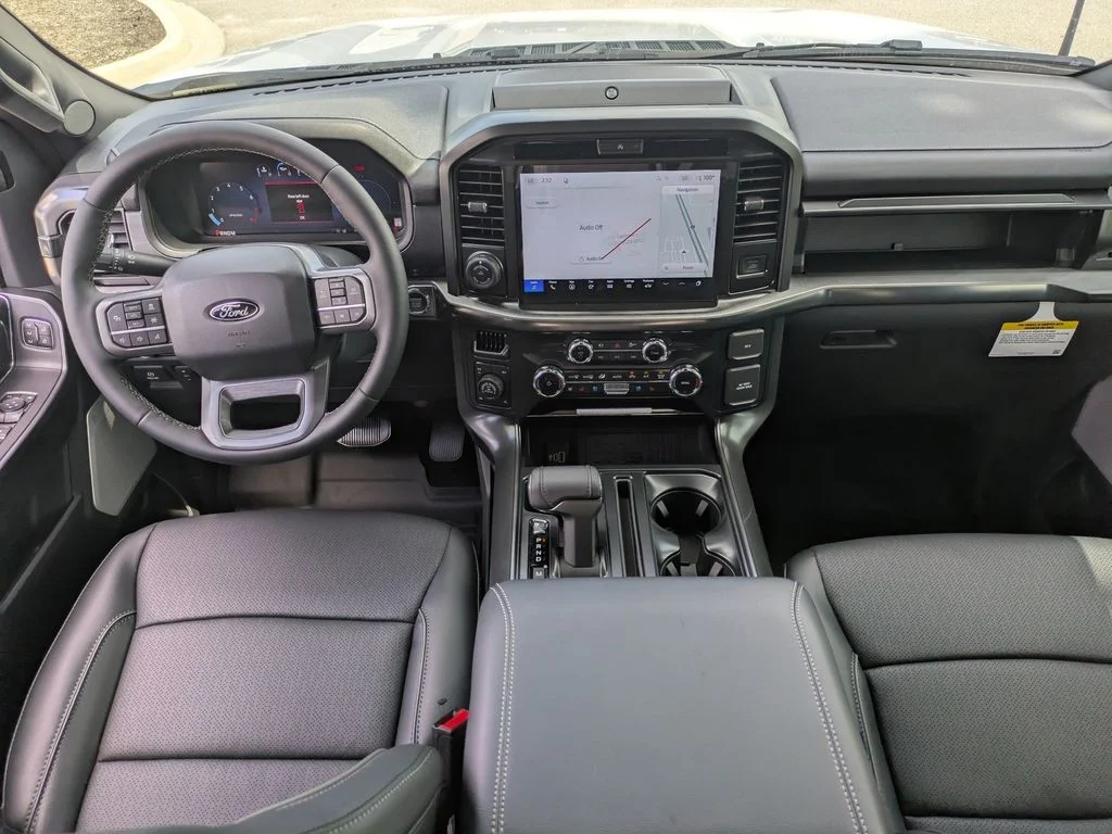 New 2026 Oxford White Ford Lariat image 16