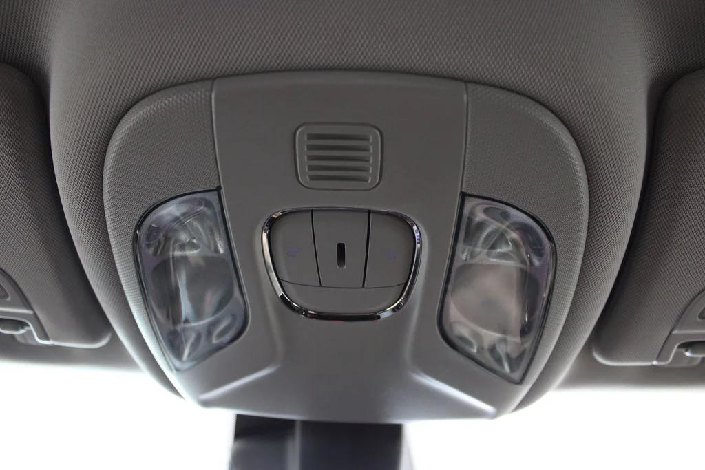 Used 2022 Gray Jeep Limited image 35