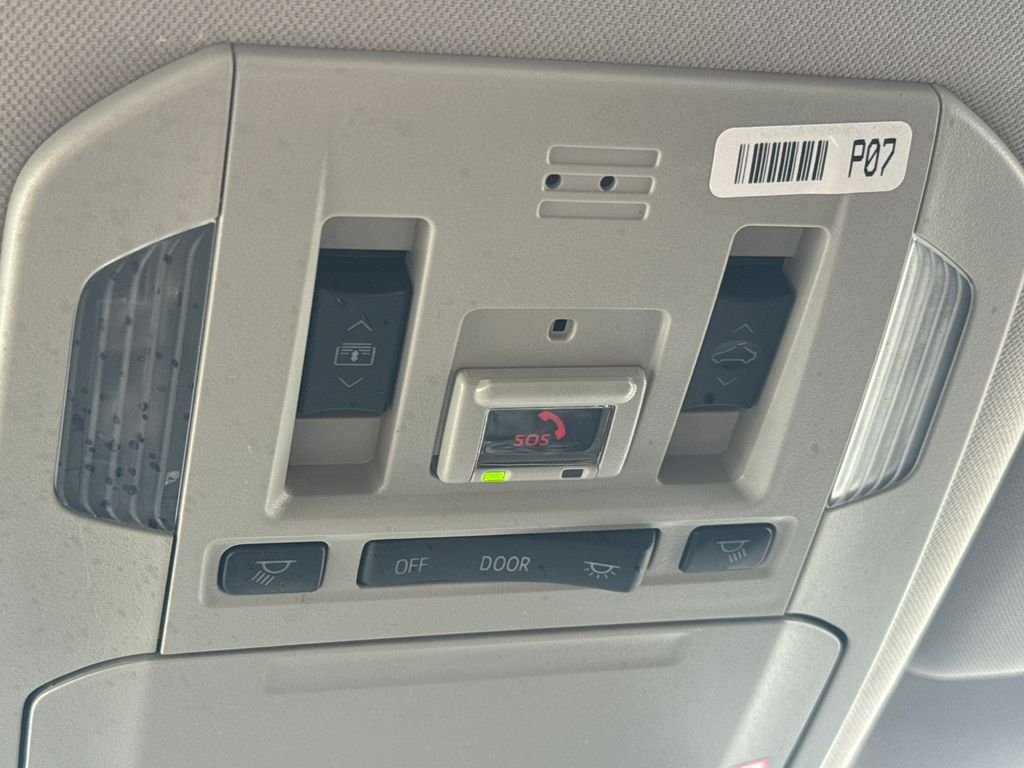 Used 2023 Gray Toyota Platinum image 33