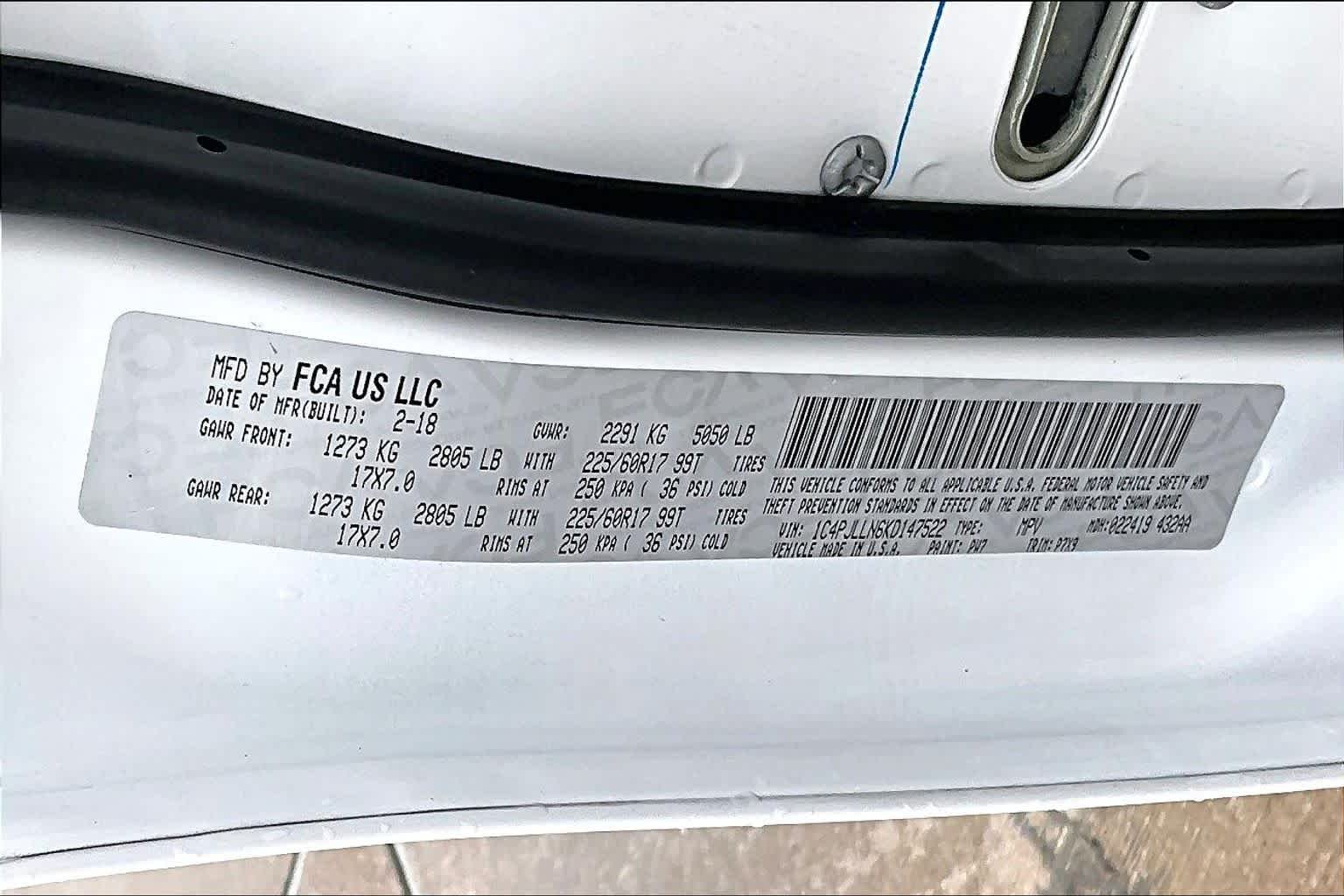 Used 2019 Bright White Clearcoat Jeep Latitude Plus image 34
