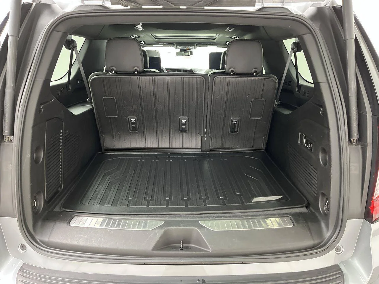 2023 GMC Yukon XL Denali - Photo 35