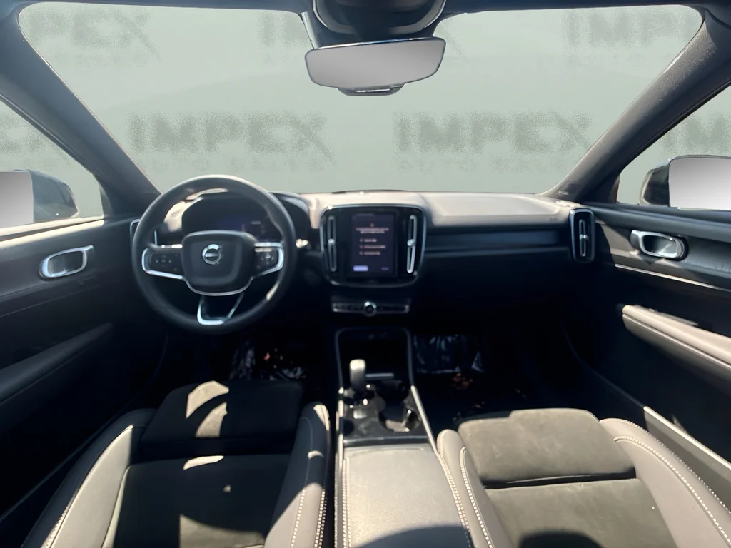 Used 2023 White Volvo Twin Plus image 12