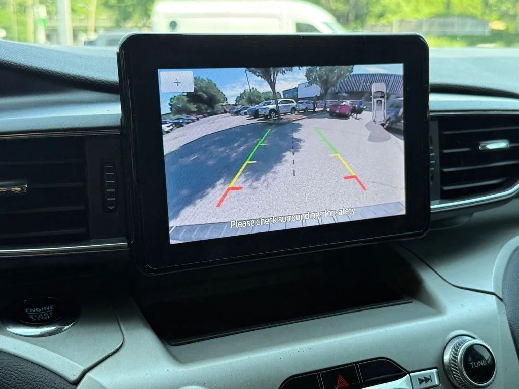 Used 2022 Gray Ford XLT image 19