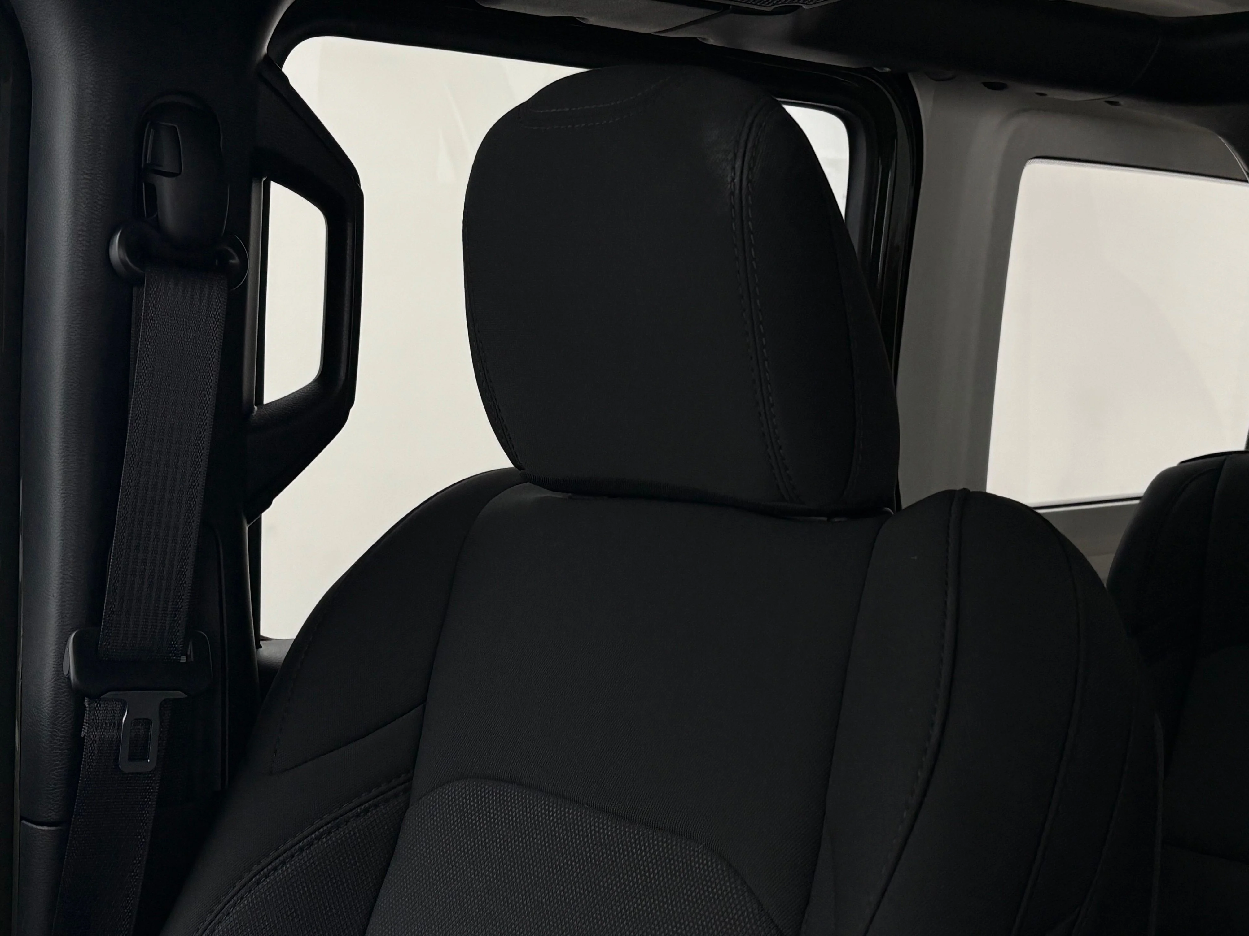 Used 2022 Sarge Green Clearcoat Jeep Unlimited Sport Altitude image 45