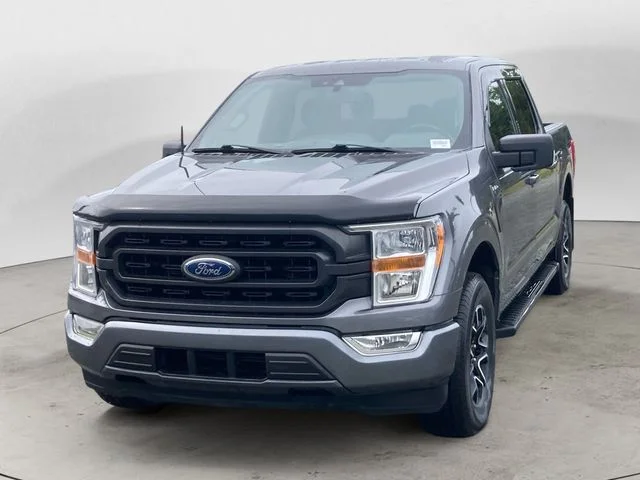 Used 2021 Gray Ford XLT image 1