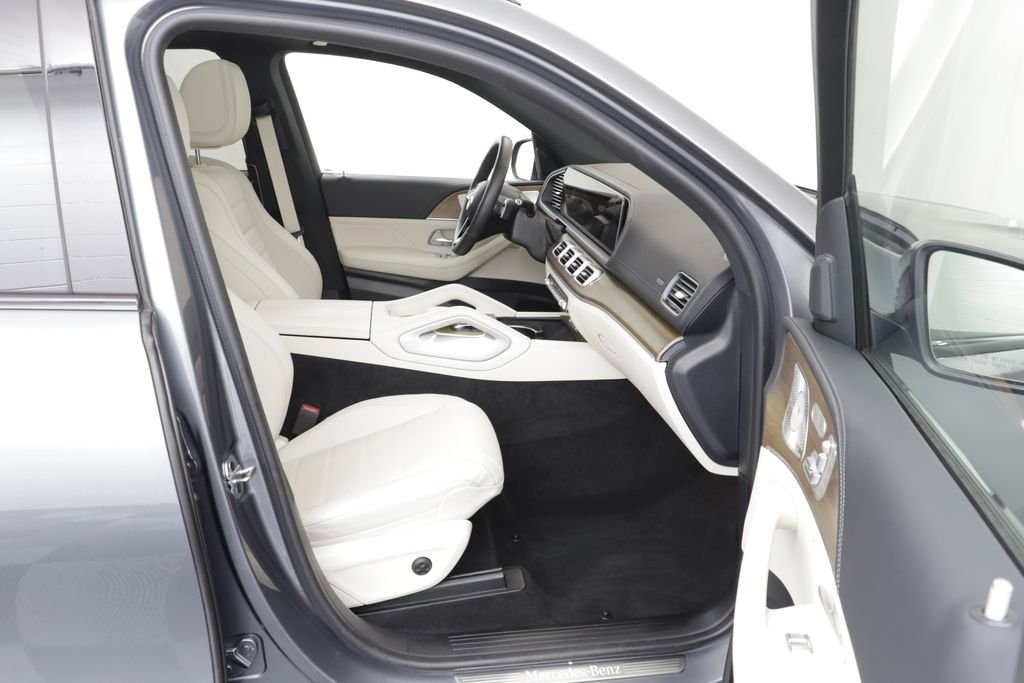 2024 Mercedes-Benz GLE GLE450 - Photo 21