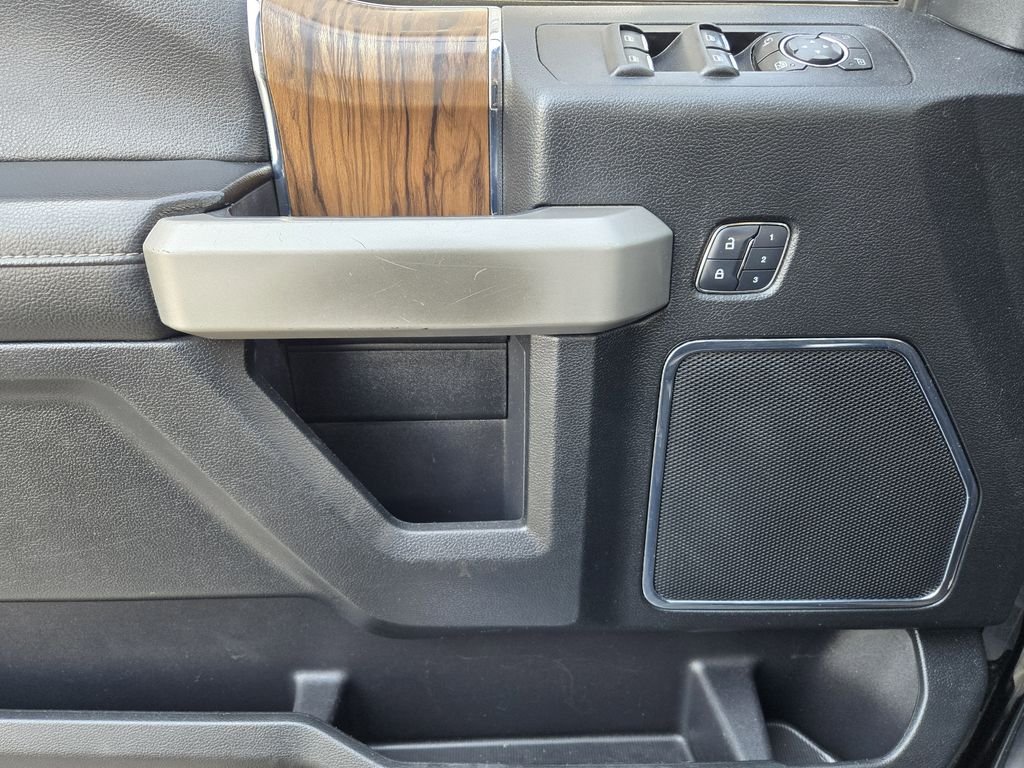 2018 Ford F-150 Lariat - Photo 15