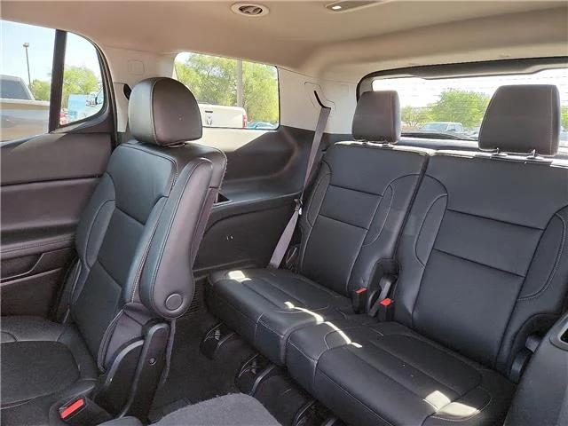 Used 2023 Black GMC SLT All-Wheel Drive image 10