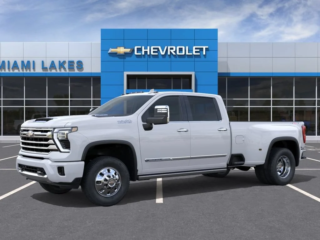 New 2026 Polar White Tricoat Chevrolet High Country DRW image 2