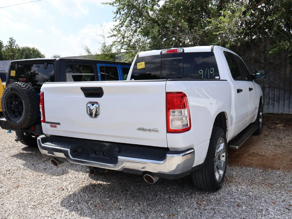 Used 2023 White Ram Big Horn/Lone Star image 5