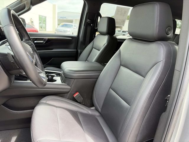 Used 2025 Gray Chevrolet Z71 image 18