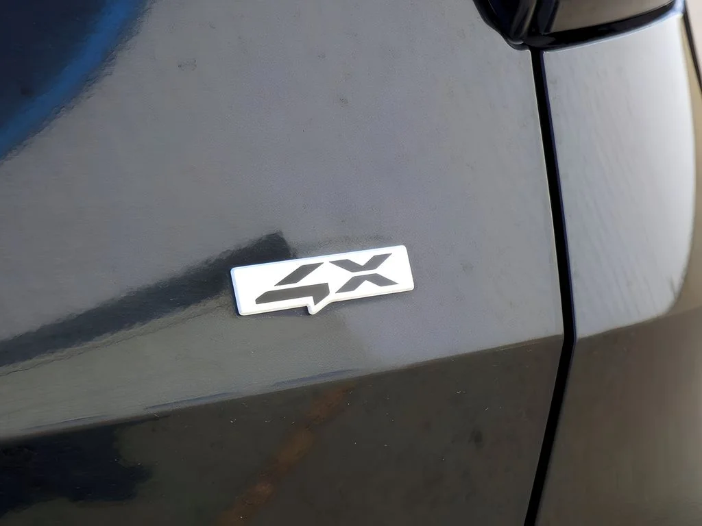 2023 Kia Sportage LX - Photo 12