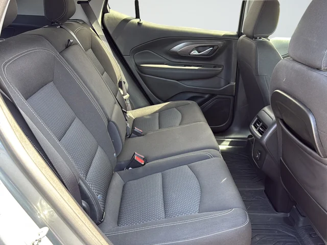 Used 2023 Silver GMC SLE image 11
