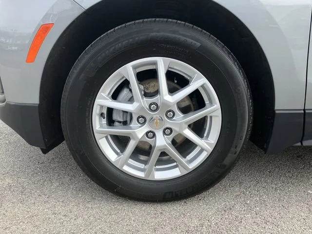 2024 Chevrolet Equinox LS - Photo 30