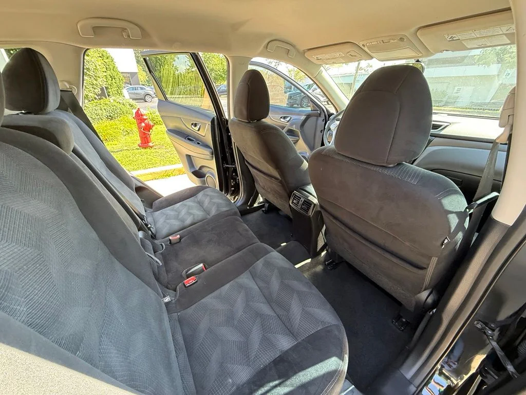 Used 2016 Black Nissan SV image 25
