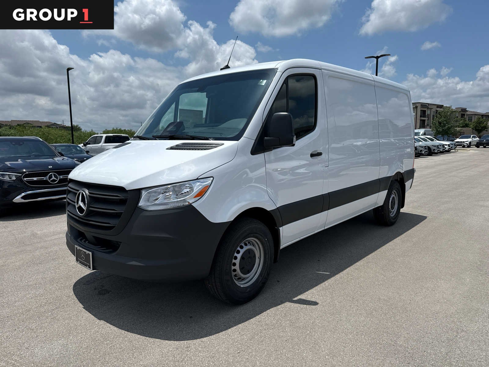 2026 Mercedes-Benz Sprinter 2500 144 WB's photo