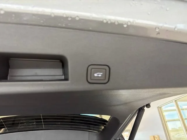 2026 GMC Acadia Elevation - Photo 32