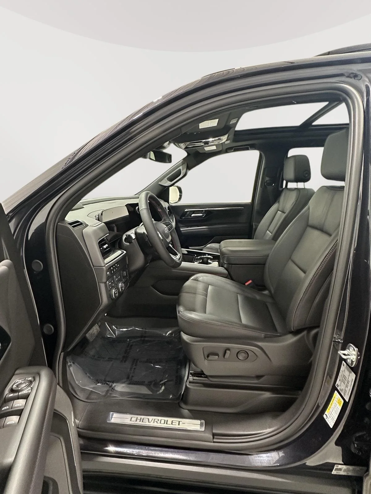 Used 2025 Dark Ash Metallic Chevrolet RST image 18