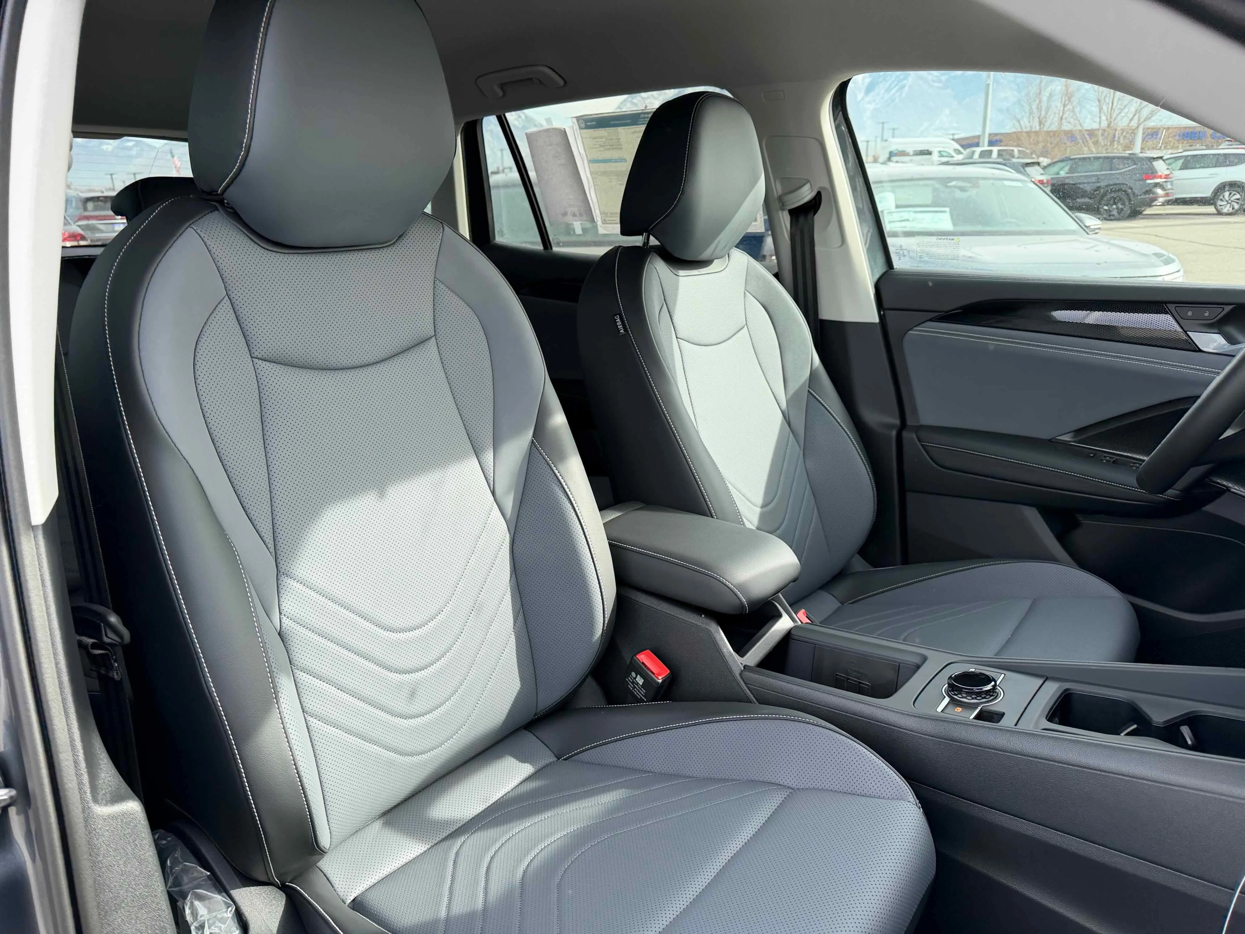 New 2026 Platinum Gray Volkswagen SE image 34