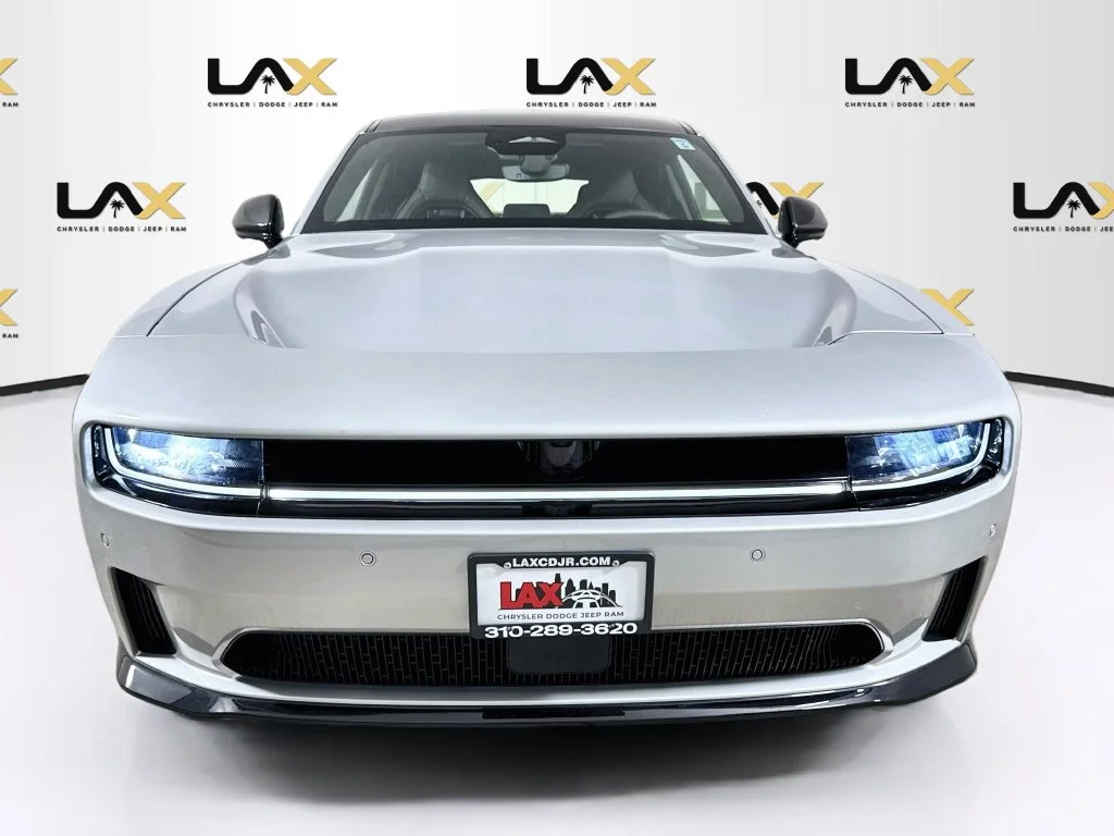 Used 2024 Dodge Charger Daytona Scat Pack with VIN 2C3CDBDK0RR164879 for sale in Inglewood, CA