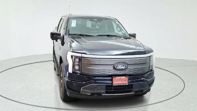 Used 2024 Ford F-150 Lightning Lariat with VIN 1FT6W5L79RWG21147 for sale in Glendale Heights, IL