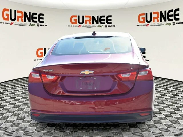Used 2017 Red Chevrolet LT image 4