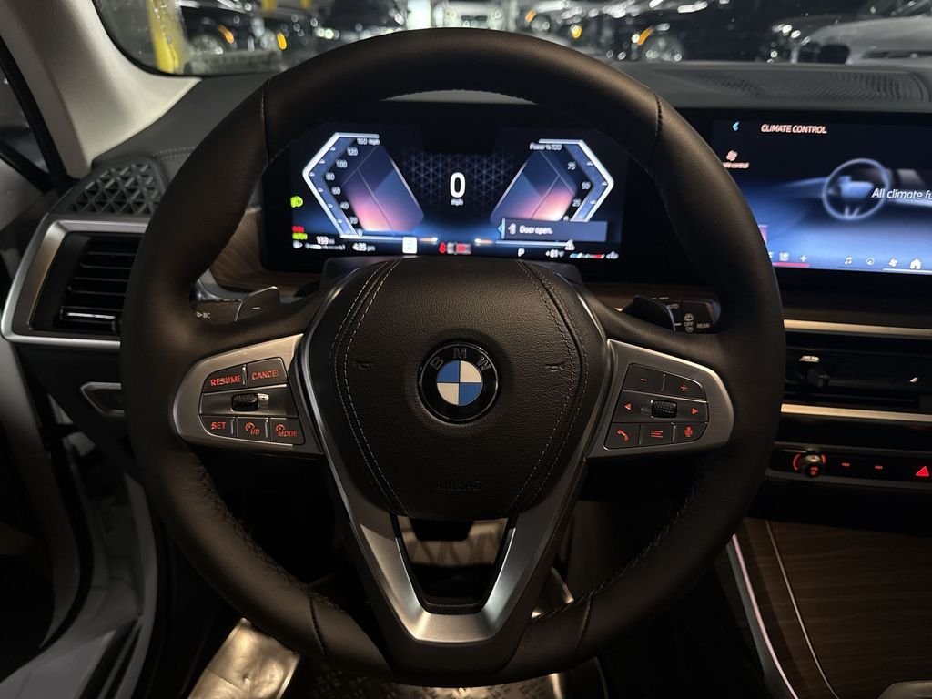 New 2027 White Metallic BMW xDrive40i image 14