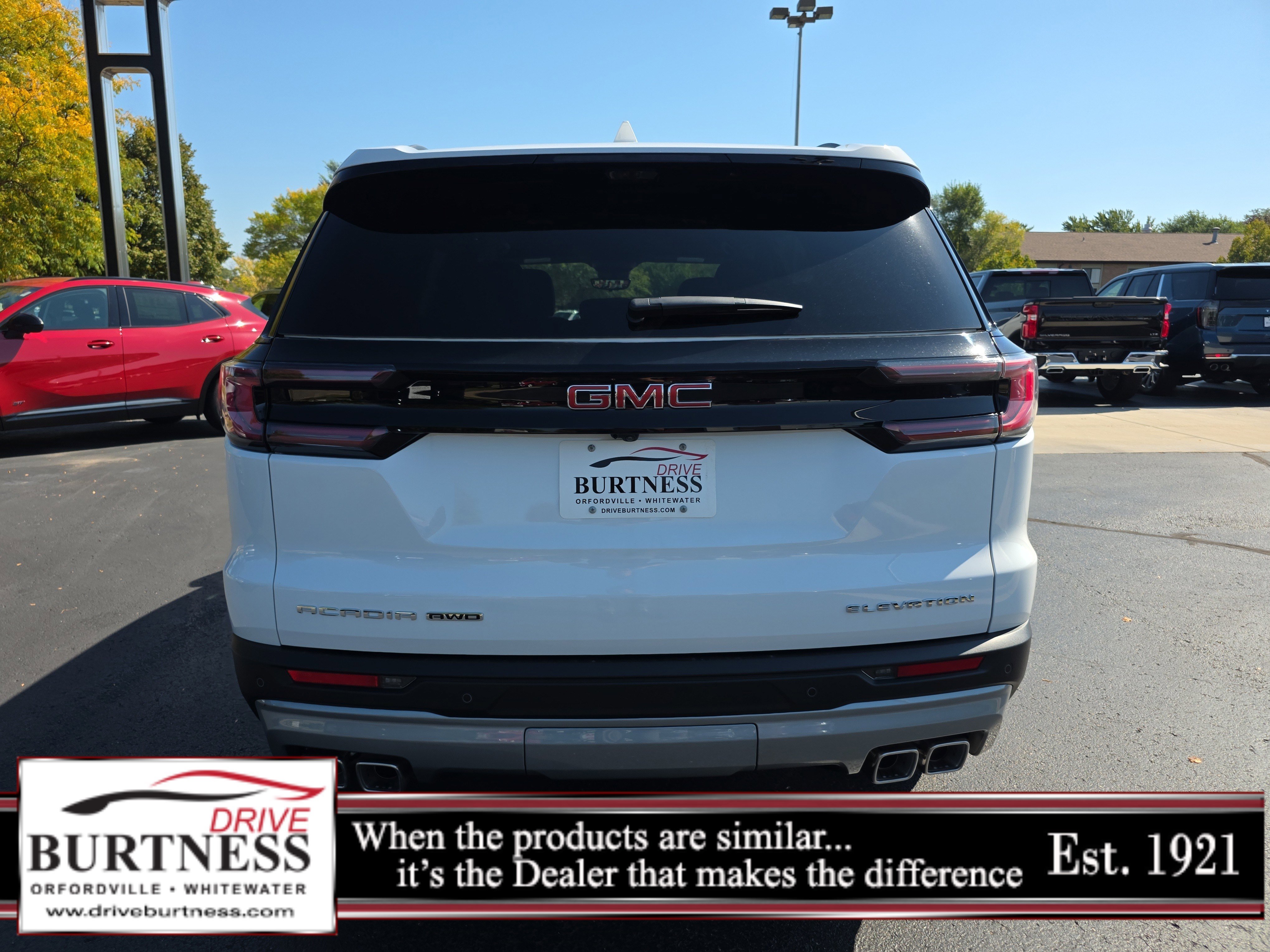 2026 Gmc Acadia Elevation photo 3