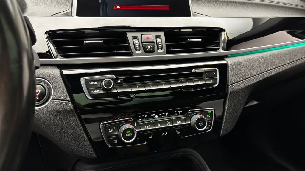 Used 2019 Gray BMW xDrive28i image 24