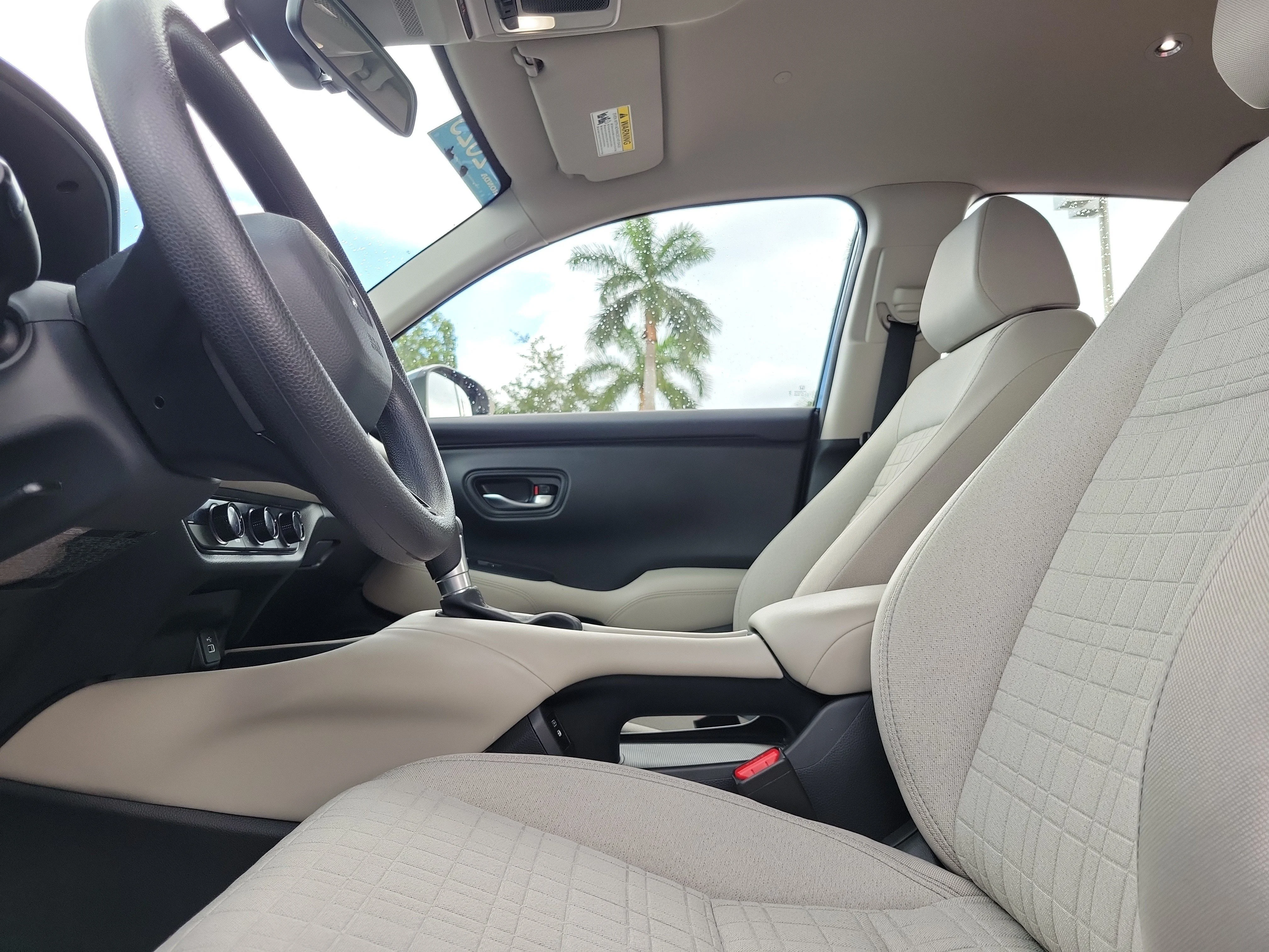 2025 Honda HR-V LX - Photo 22