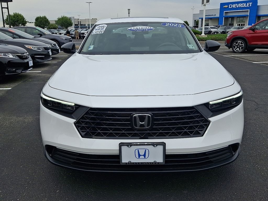Certified Used 2025 Platinum White Pearl Honda 1.5T SE image 2