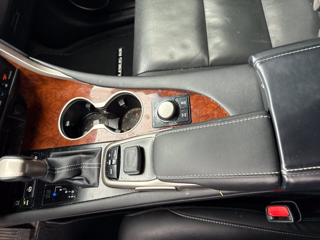 Used 2017 White Lexus 350 image 10