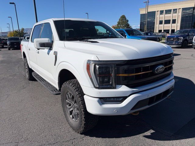Used 2022 White Ford XL image 3