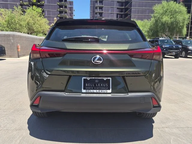 New 2026 Green Lexus 300h Premium image 5