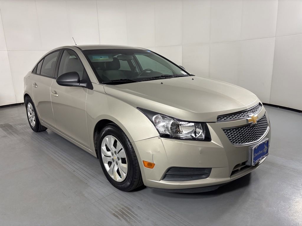 Used 2014 Chevrolet Cruze LS with VIN 1G1PA5SG9E7142566 for sale in Phoenix, AZ