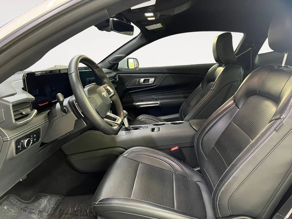 2024 Ford Mustang GT Premium - Photo 9