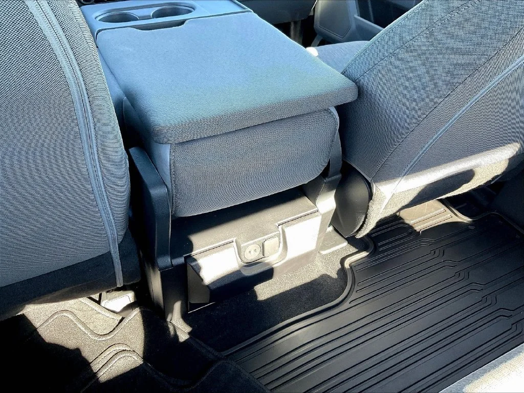 Used 2026 Gray Ford XL image 11